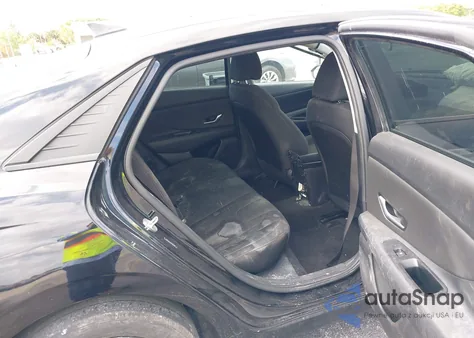 2021 Hyundai Elantra Sel z USA, uszkodzony, nr VIN 5NPLS4AG0MH033082